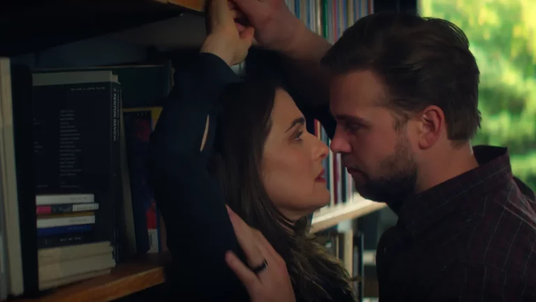 Netflix partage les premières photos et la date de sortie de Rachel Weisz et de la série limitée de Leo Woodall « Vladimir »