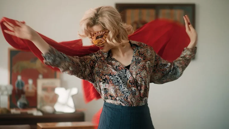 Critique de « La maison de l&rsquo;ami est là » : un drame iranien émouvant célèbre la résilience de l&rsquo;amitié et de l&rsquo;art dans les moments difficiles