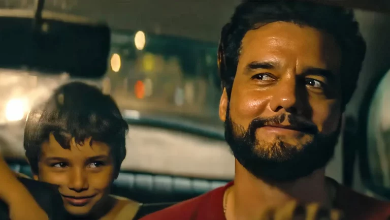 Le réalisateur nominé aux Oscars pour « L&rsquo;Agent secret » dénonce les pratiques de casting « dépassées » lors du discours du Rotterdam Fest : « Il ne s&rsquo;agit pas de beauté »