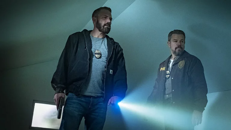 Matt Damon dit que Netflix veut que les intrigues soient réitérées « trois ou quatre fois dans le dialogue » pour les téléspectateurs distraits par leur téléphone