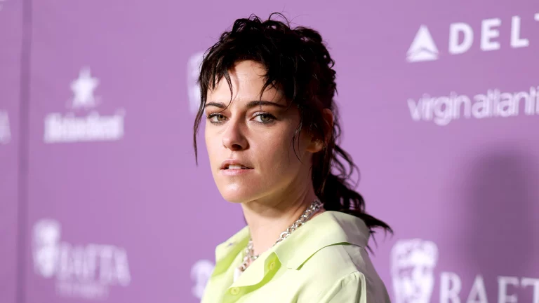 Pourquoi Kristen Stewart dit qu&rsquo;elle quittera probablement l&rsquo;Amérique : « Je ne peux pas travailler librement »