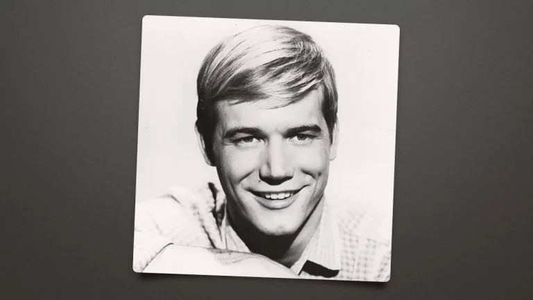 Roger Ewing, maréchal adjoint Thad Greenwood sur « Gunsmoke », décède à 83 ans