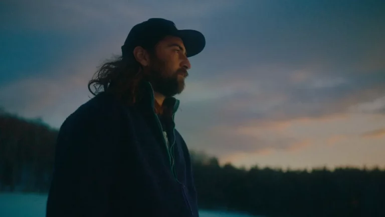 Le film documentaire de Noah Kahan se déroule sur Netflix avant le lancement de l&rsquo;album (exclusif)