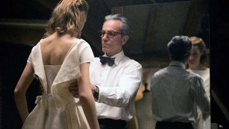 Jonny Greenwood et Paul Thomas Anderson veulent que la musique de « Phantom Thread » soit extraite du document « Melania »