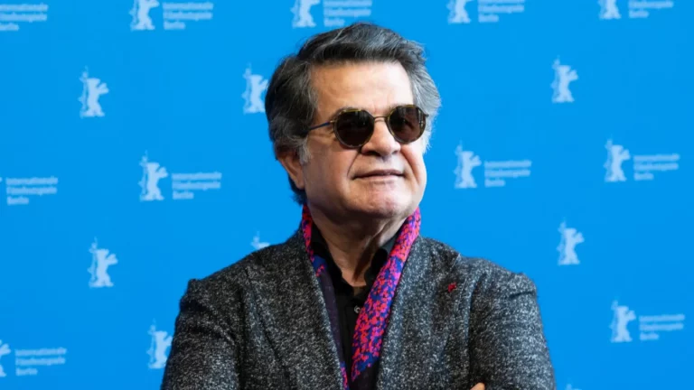 Jafar Panahi et des réalisateurs iraniens indépendants dénoncent la violence d’État