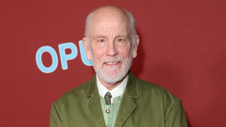 John Malkovich monte à bord du drame « Bishop » de Prime Video
