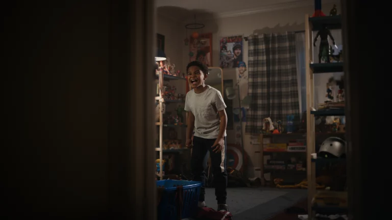 La NFL abandonne les célébrités au profit des jeunes entraîneurs pour sa publicité pour le Super Bowl (en exclusivité)