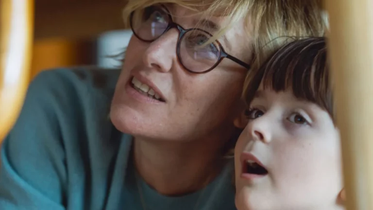 Le drame familial français « Les liens qui nous unissent » bat la « Nouvelle Vague » de Linklater aux César (liste complète des gagnants)