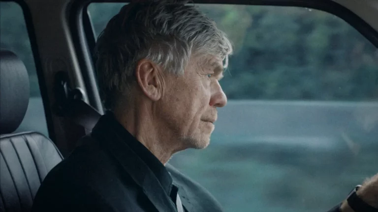 « Londres » prend la route avec un homme qui rencontre des inconnus, grâce à un service de covoiturage (bande-annonce exclusive à Berlin)