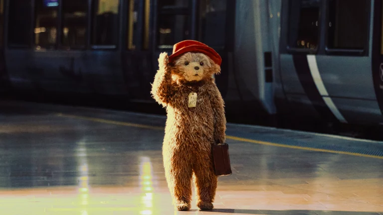 Paddington Bear s&rsquo;apprête à assister et à présenter aux BAFTA Film Awards