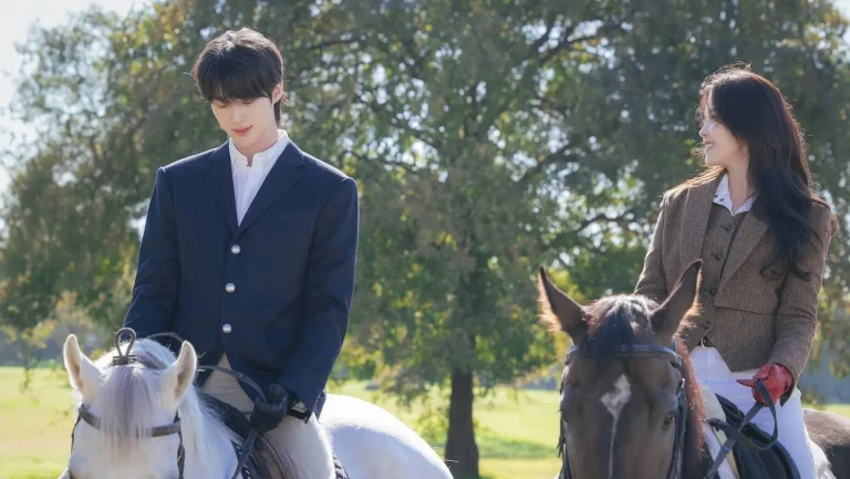 « Perfect Crown » marque le plus grand début de K-Drama de Disney+ à ce jour