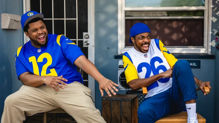 Ice Cube et les fils de Chris Tucker réinventent la comédie classique « vendredi » pour la promotion du repêchage des Rams de Los Angeles