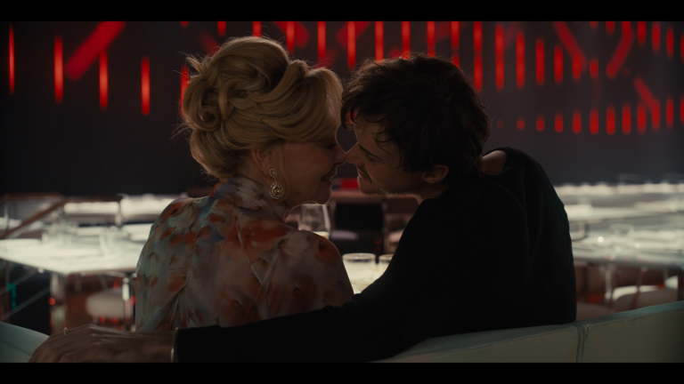 « Hacks » devient une sitcom complète – sans perdre son mordant