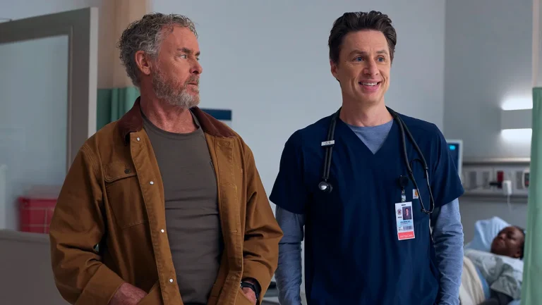« Scrubs » : John C. McGinley revient avec une nouvelle fissure dans l&rsquo;armure du Dr Cox