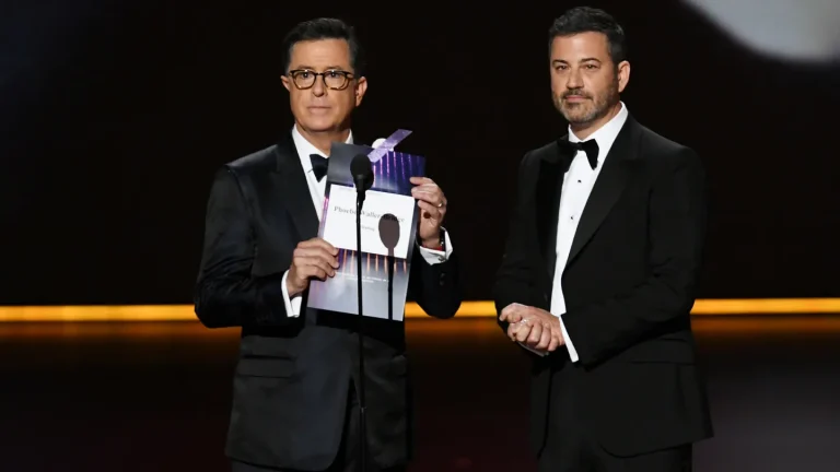 Envoi du « Late Show » de Stephen Colbert : David Letterman et tous les autres animateurs de fin de soirée apparaîtront la semaine prochaine avant le spectacle final