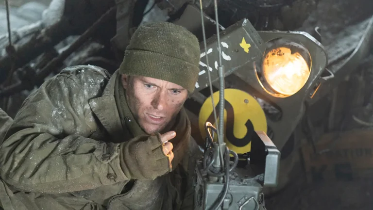 Critique de « Lucky Strike »: Scott Eastwood et Colin Hanks dans le thriller dérivé de Rod Davis Lurie sur la Seconde Guerre mondiale