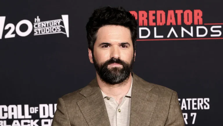 Dan Trachtenberg, réalisateur de « Predator : Badlands », s&rsquo;attaque au film d&rsquo;animation « Freddy 13 »