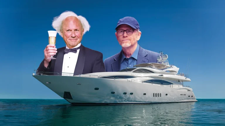 Graydon Carter a invité Ron Howard à une Yacht Party à Cannes. La navigation n’a pas été vraiment fluide