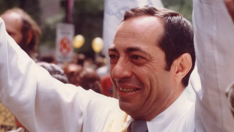 Revue « Mario » : un doc simple raconte l&rsquo;histoire de Mario Cuomo en prose plutôt qu&rsquo;en poésie