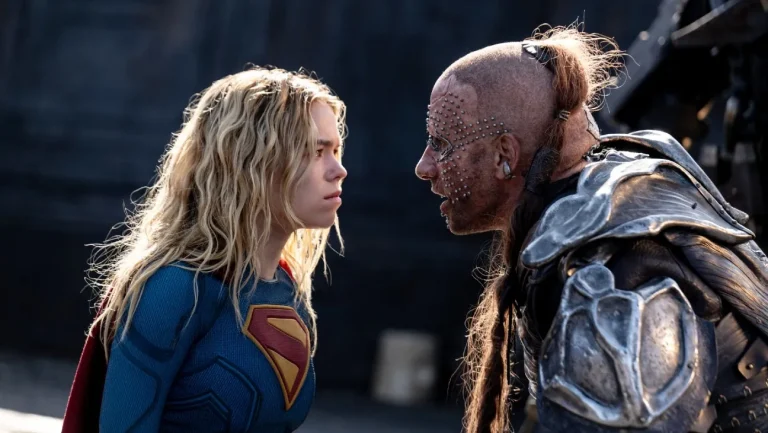 « Supergirl » : la chanteuse de « The Middle » parle de sa réponse « Wild » à sa couverture de Jimmy Eat World