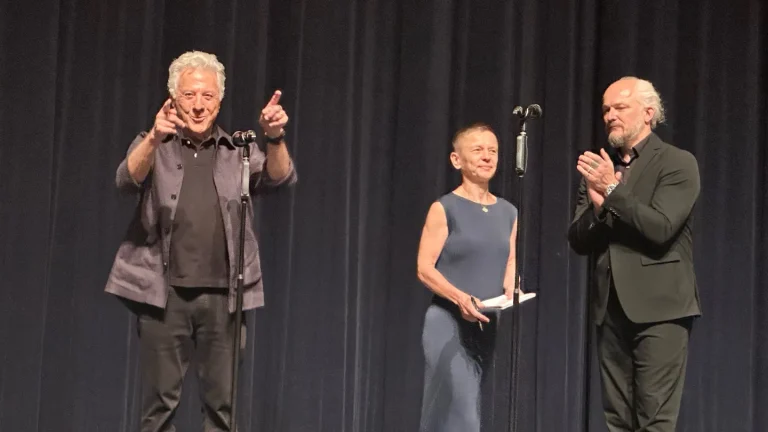 Dustin Hoffman parle de « l&rsquo;Amérique divisée » et de la façon dont il a obtenu le rôle de « diplômé » : « C&rsquo;était un accident »