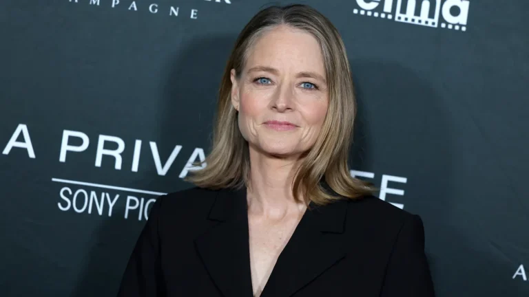 Jodie Foster décrit « F1 » comme un film « réalisé par l&rsquo;IA » au Aspen Ideas Fest : « Je ne dis pas cela de manière désobligeante »