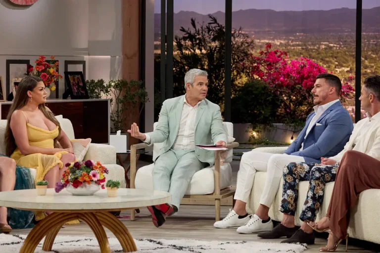 « The Valley » reprend le tournage de la saison 3 pour capturer les retombées de Jax Taylor repéré avec le publiciste de son ex-épouse Brittany Cartwright