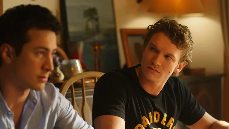 Pourquoi le propriétaire du cottage « Heated Rivalry » a fait une « recherche d&rsquo;âme » avant d&rsquo;accepter la saison 2