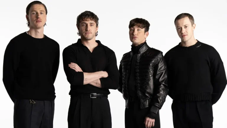 Paul Mescal, Joseph Quinn, Barry Keoghan et Harris Dickinson vus recréer la couverture de l&rsquo;album « Abbey Road »