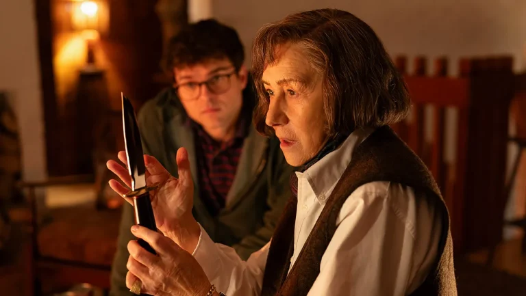 Critique de « Un talent pour le meurtre » : Helen Mirren est l&rsquo;auteure du crime grincheux Patricia Highsmith dans le thriller psychologique délicieusement tortueux d&rsquo;Anton Corbijn
