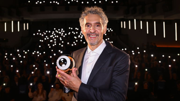 John Turturro à propos de son adhésion à la course aux Oscars et de la saison 3 de « Severance »