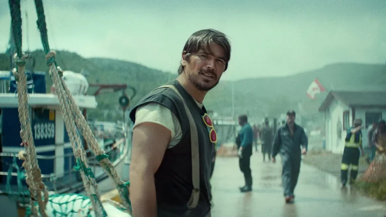 Josh Hartnett révèle qu&rsquo;il « ne cherchait pas activement à faire une émission de télévision » avant de rejoindre « ci-dessous »