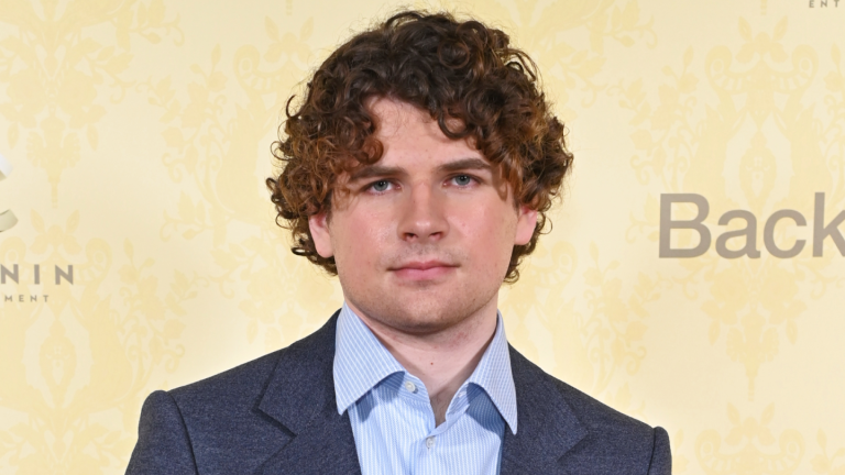 Kane Parsons se souvient de la bande-annonce de « Backrooms » « Activé un désir de voir : comment Hollywood a-t-il gâché cela ? »