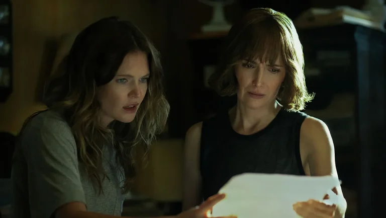 Bande-annonce de « The Good Daughter » de Peacock : Rose Byrne et Meghann Fahy tentent de résoudre un meurtre dans une petite ville dans une série à suspense