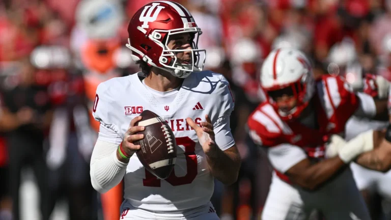 Indiana contre Ohio State : où regarder en ligne les cinq meilleurs matchs de football universitaire