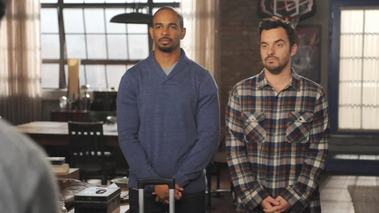 Jake Johnson taquine un nouveau projet avec Damon Wayans Jr, co-star de « New Girl »